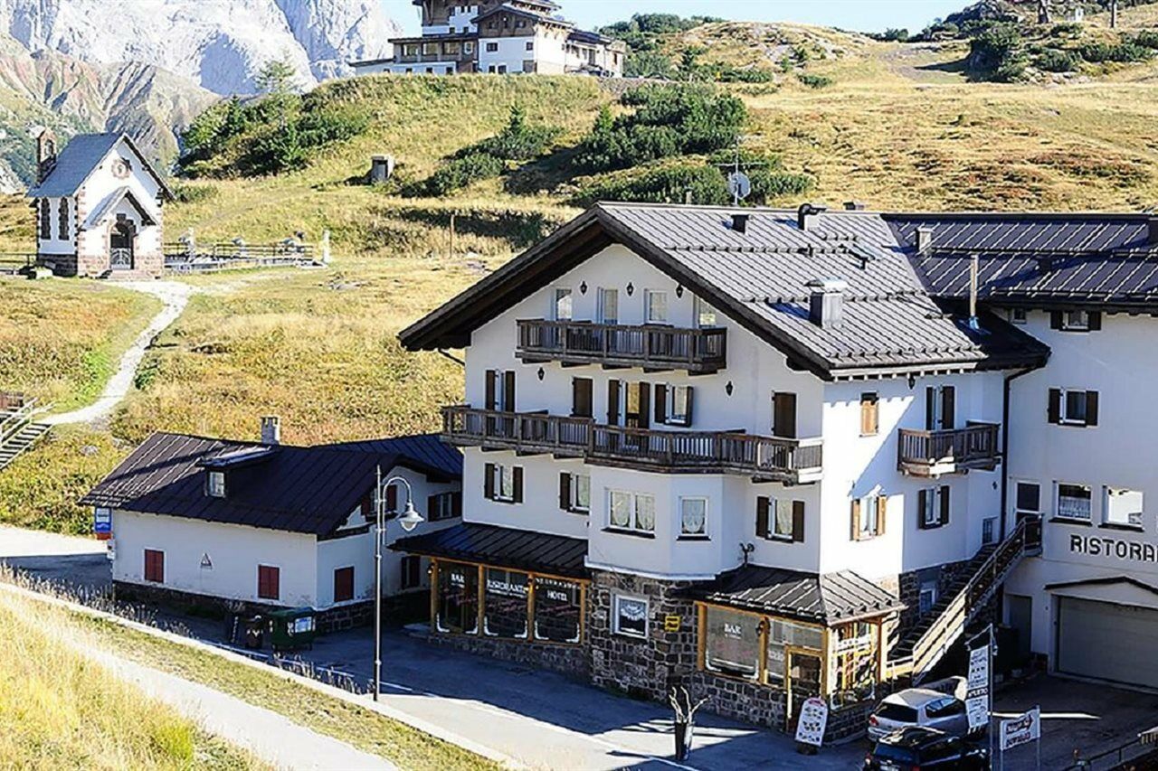 Alpenrose Hotel San Martino Di Castrozza Ngoại thất bức ảnh